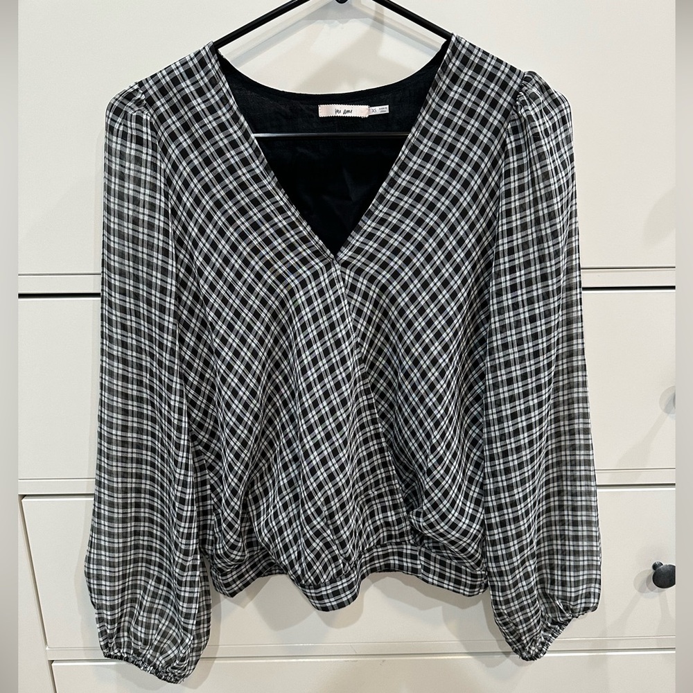 Miami Black and White Graphic Blouse Relaxed Style